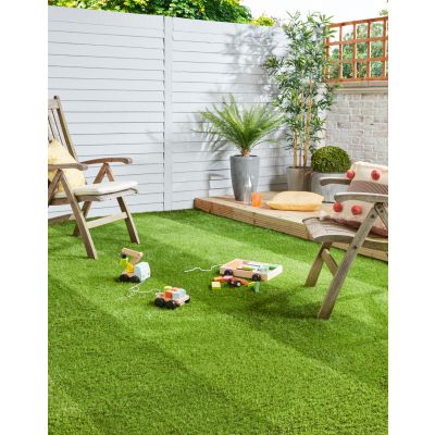 27mm Geneva Artificial Grass Perfect for Pets Pile Height 27 mm 