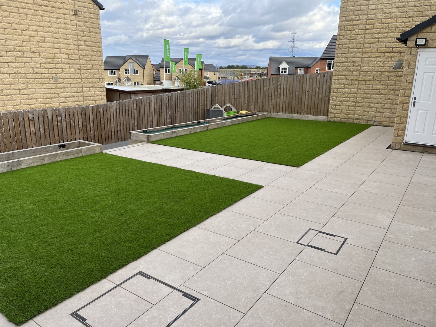 A finished artificial grass garden