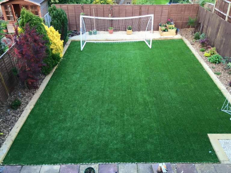 Artificial Grass in a Busy Family Home