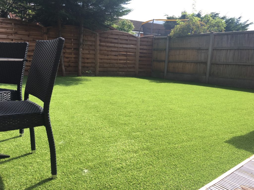 Easy Guide to Performing Joins with Artificial Grass by Grass Direct