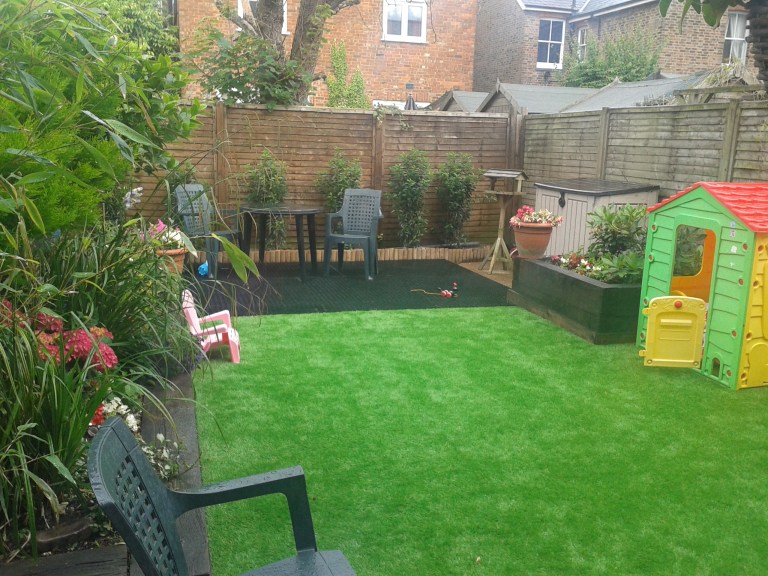 How to Fit Artificial Grass to Hard Surfaces