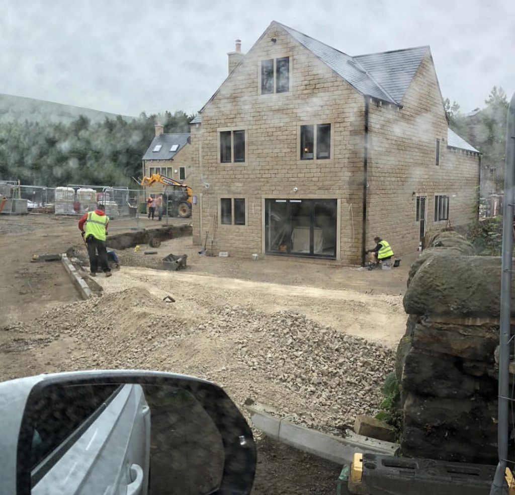 Preparing the subfloor for artificial grass