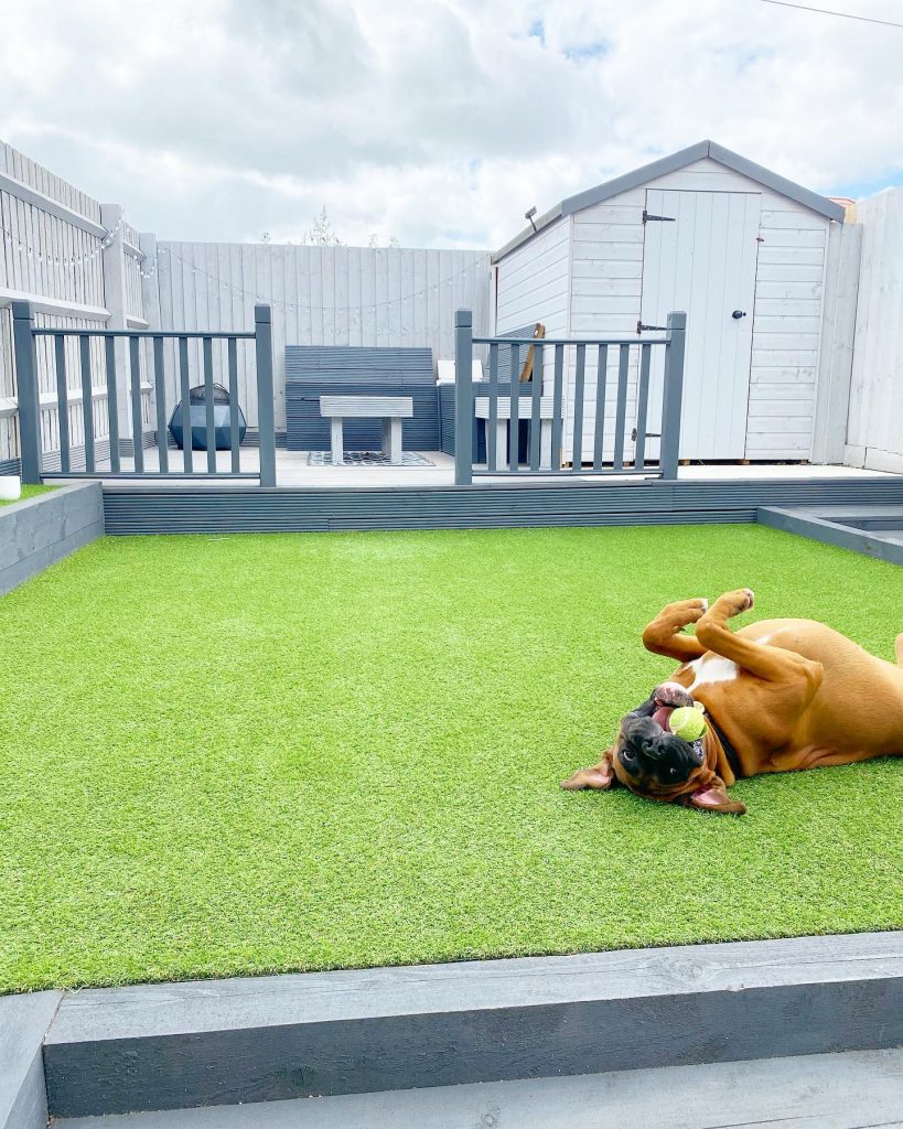 Bordeaux Artificial Grass