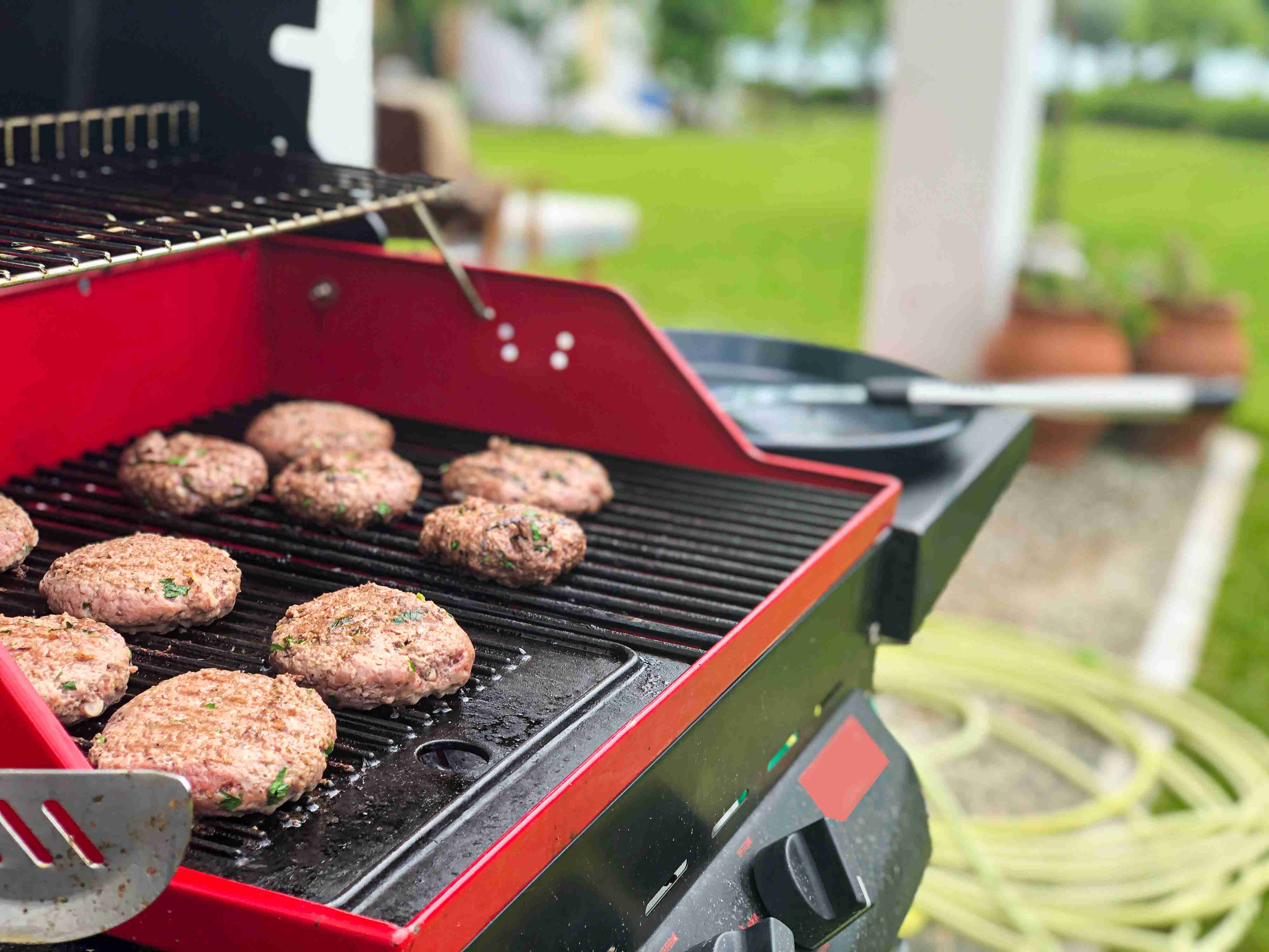 Can i Barbecue On Artificial Grass?